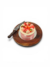 Vanilla Strawberry Sponge Cake