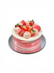 Vanilla Strawberry Sponge Cake